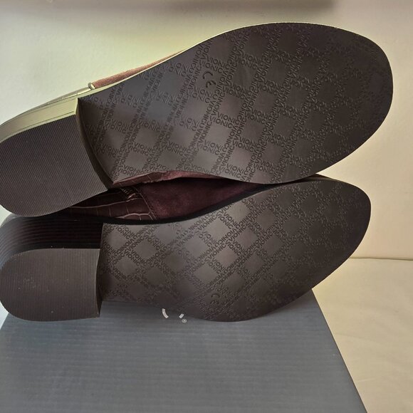 Vionic Marissa bootie, Women's US Size 11, Chocolate Suede/Croc Water resistant - Picture 6 of 7